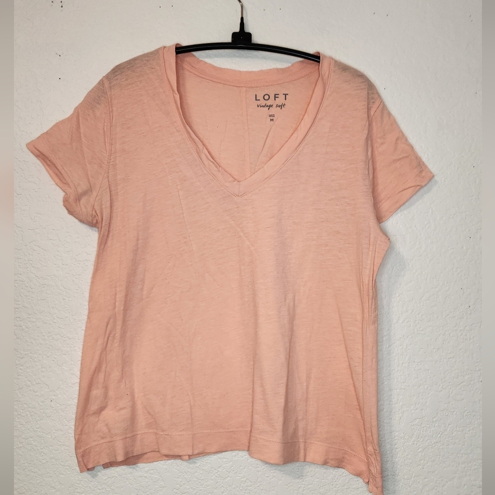 LOFT Vintage Soft Women's Light Peach V-Neck Top, Size M